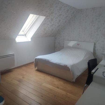 Chambre Privee A Bobigny -Salle De Bain Et Toilettes Sont Commune, -Pas De Cuisine Bagian luar foto